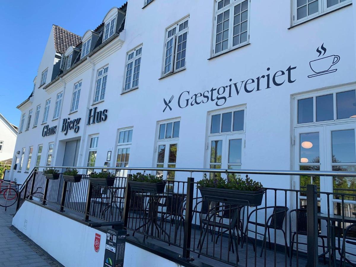 Aparthotel Glamsbjerghus Esterno foto